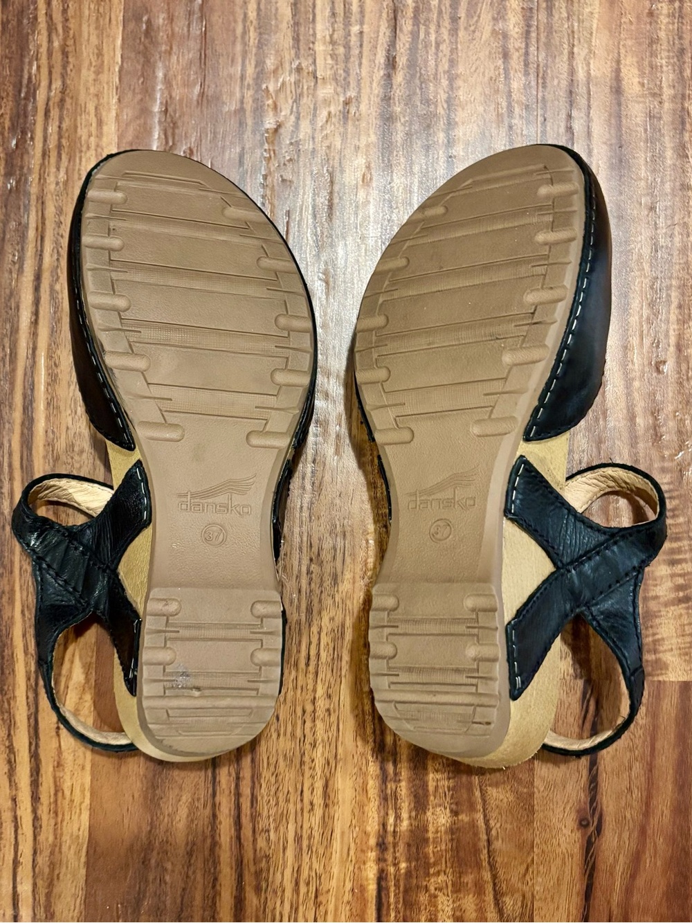 Dansko Tiffani Closed Toe Sandals EU 37 US 6.5/7 - Picture 3 of 3